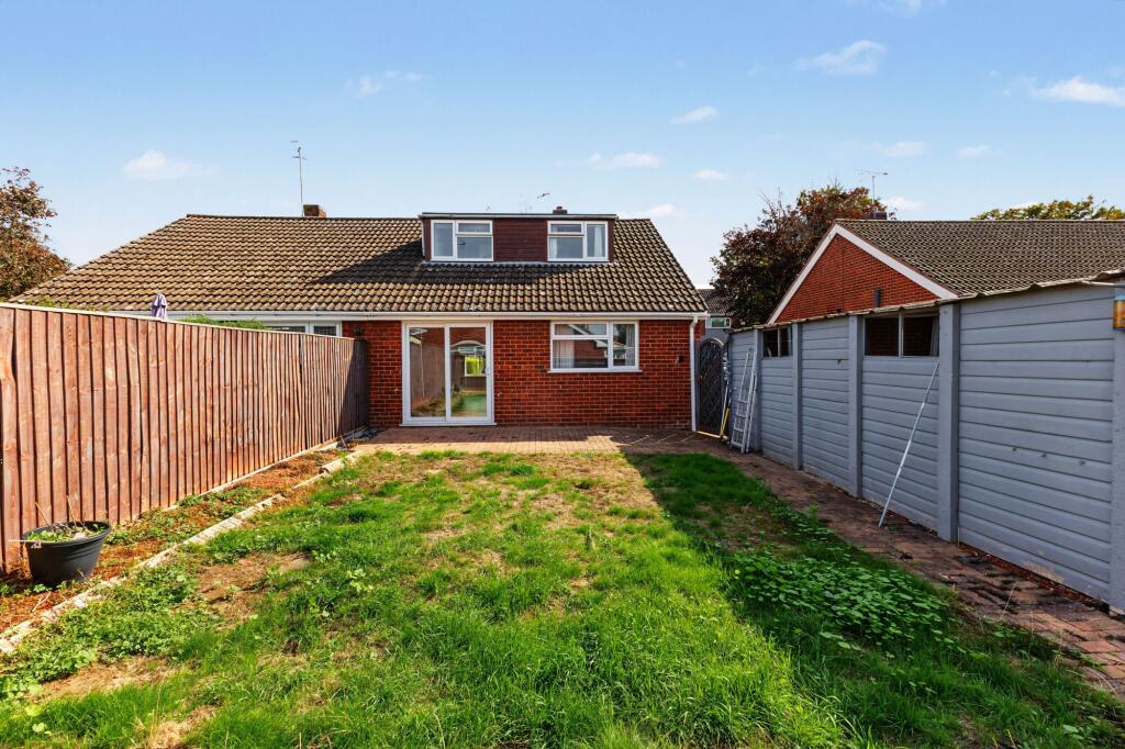 House in Worcester - View 4