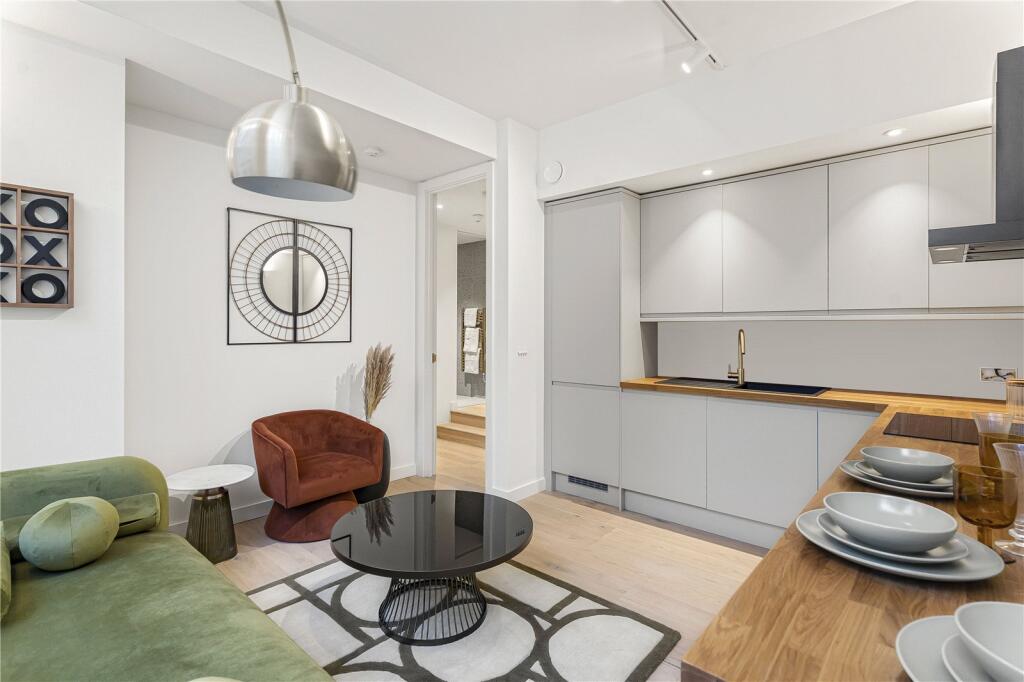 Apartment in London, St Luke's, Islington - View 4