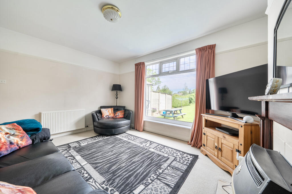 Broome Manor Lane, Old Town, Swindon, photo 4
