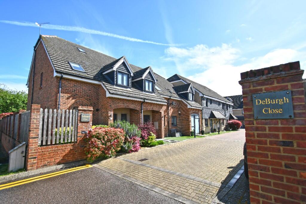 Main image of property: De Burgh Close, Broxbourne, Hertfordshire, EN10