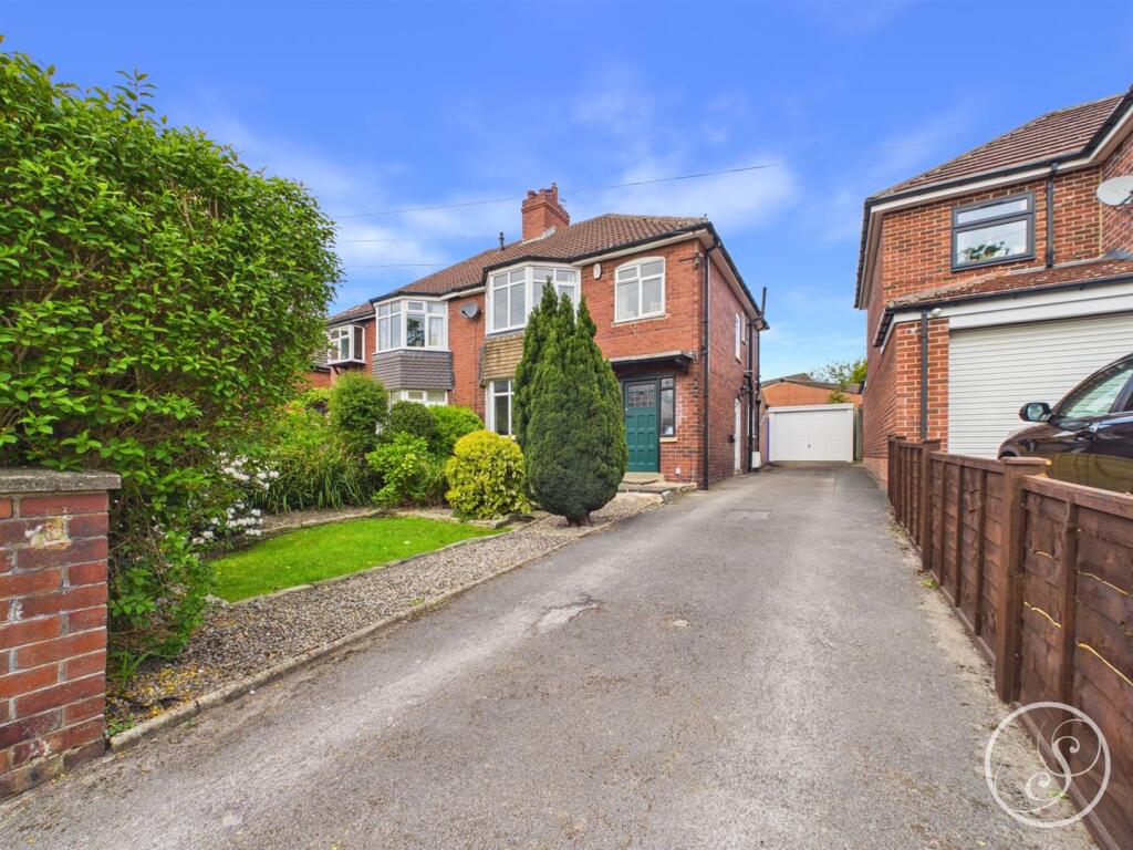 Main image of property: The Avenue, Alwoodley, Leeds