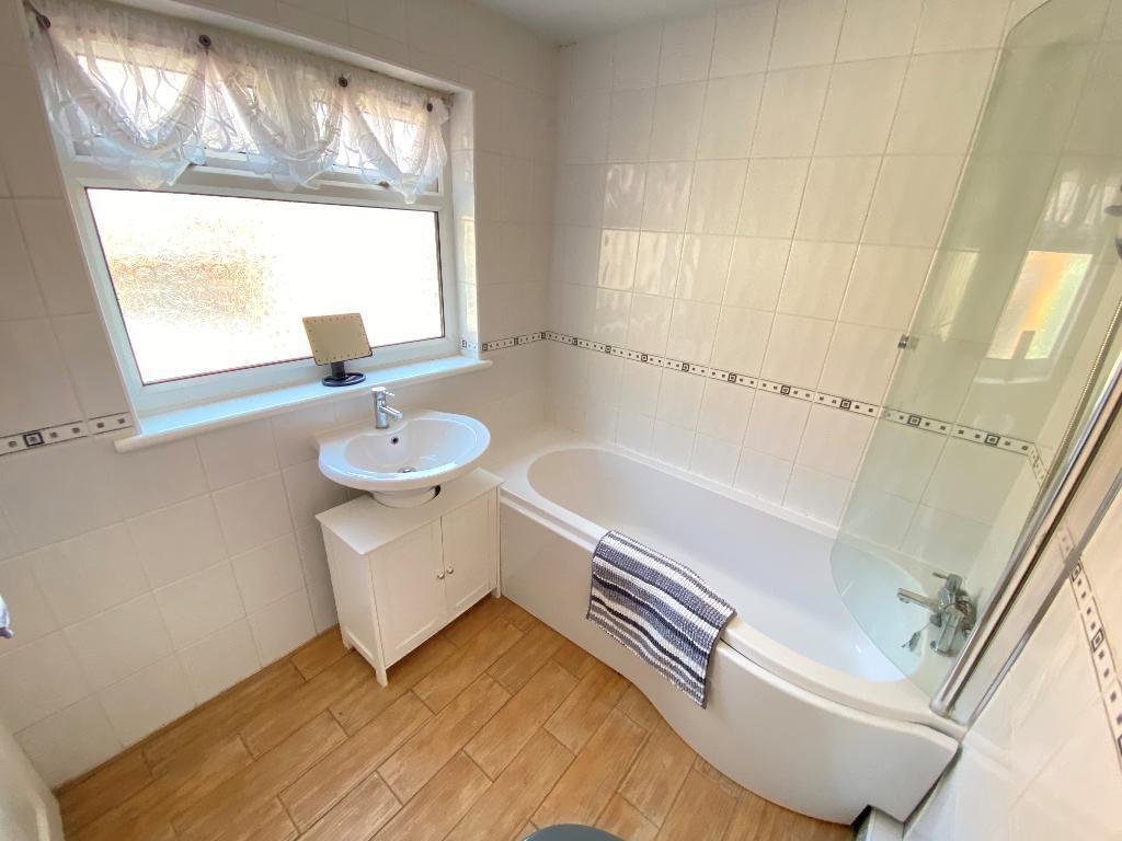 House in Stoke-on-Trent, Sneyd Green - More