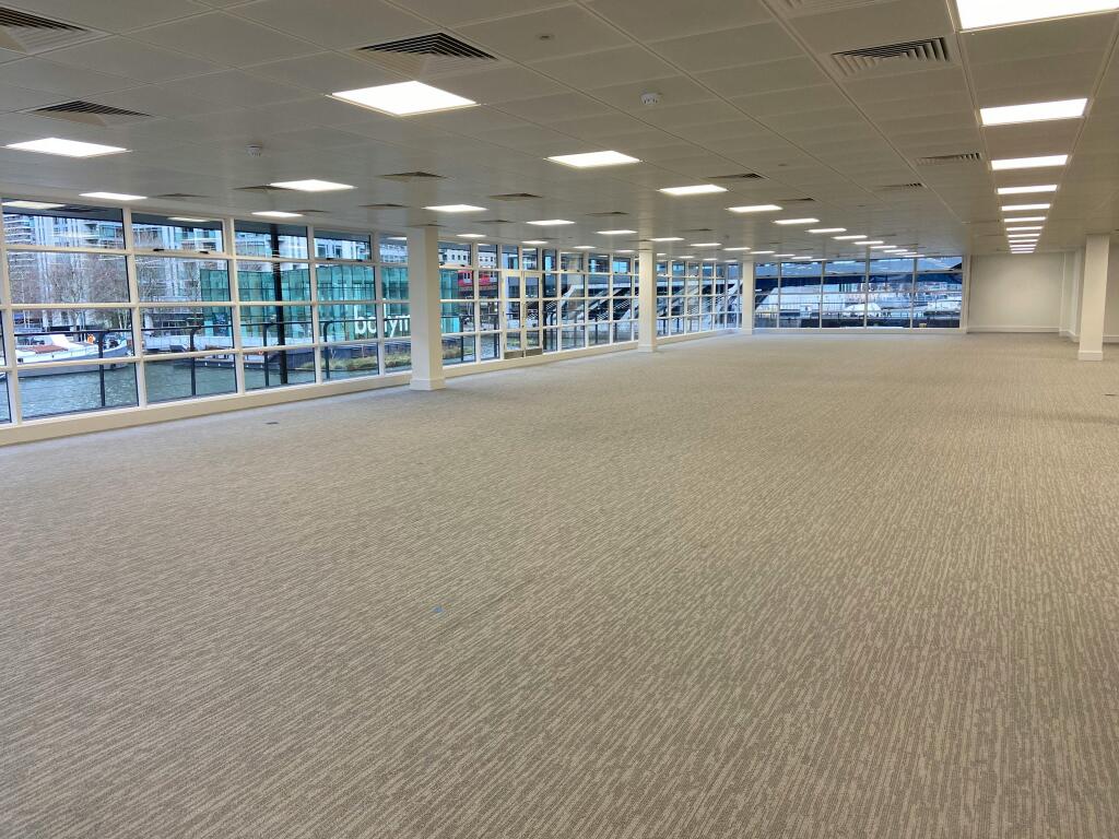 Refurbished 1st floor
