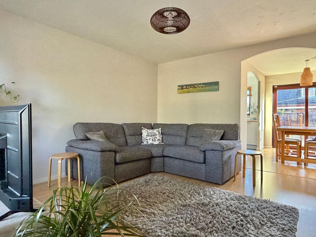 Cabot Drive, Dibden, SO45 photo 4