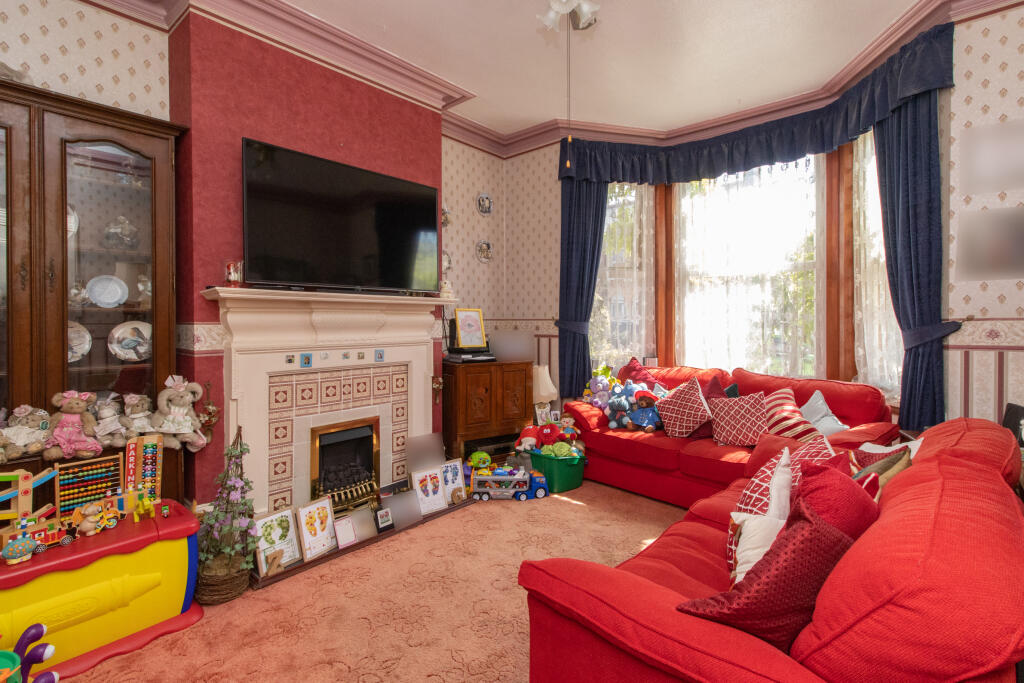 House in Thanet, Cliftonville West, Cliftonville - View 2