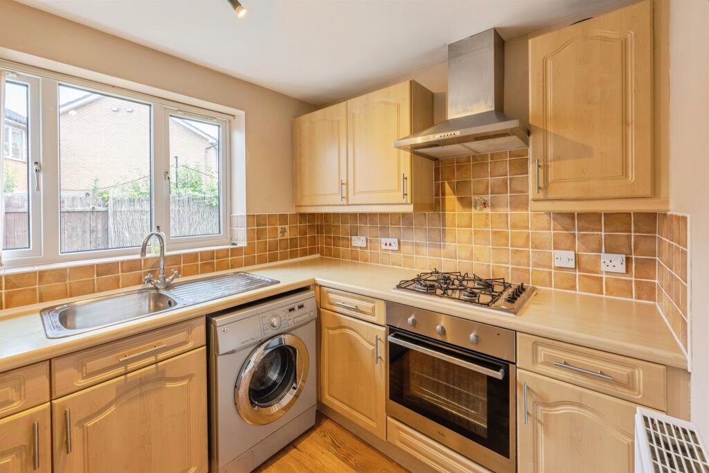 House in Hull, Kingston upon Hull - View 5