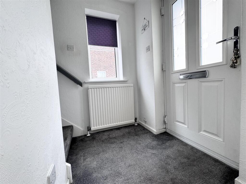 House in Sheffield - View 4