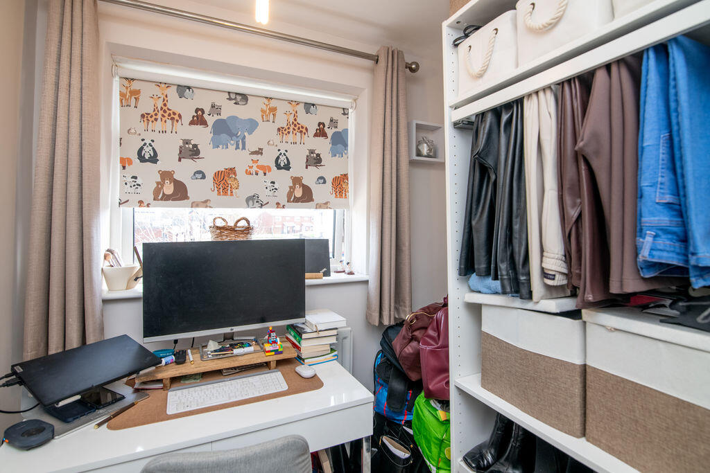 Additional image 18 of Stanway Gardens, West Bromwich