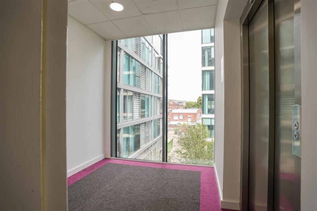 1 bedroom house share for rent