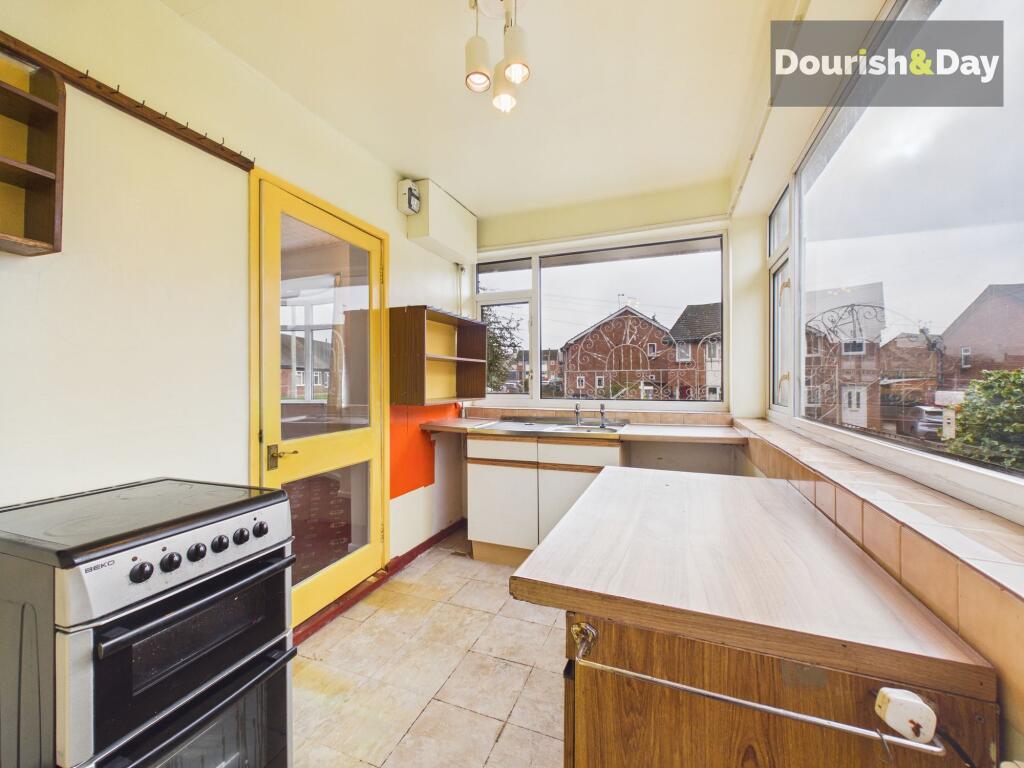 Salisbury Road, Market Drayton, TF9 photo 3
