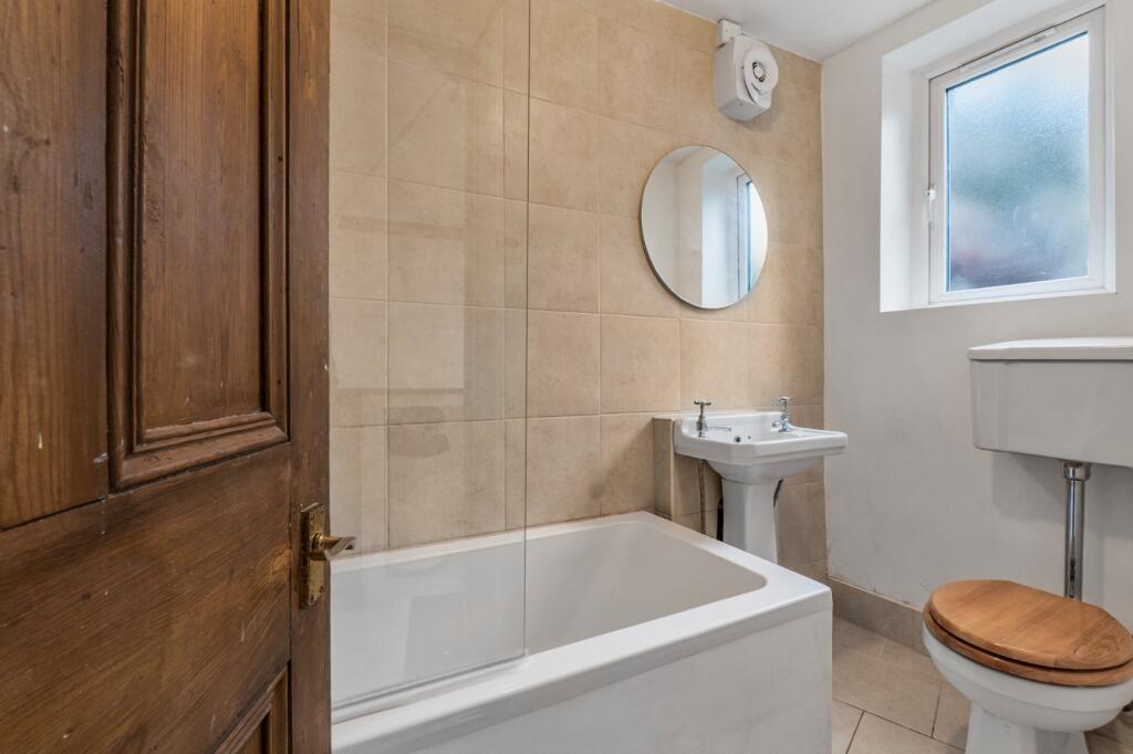 Apartment in London - More