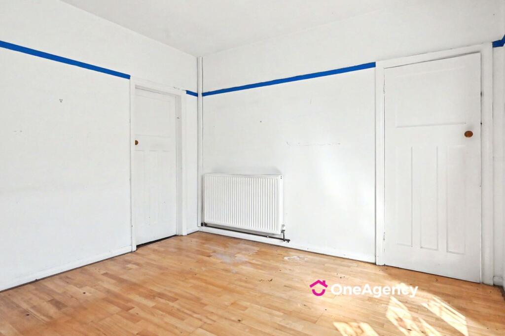 House in Stoke-on-Trent - More