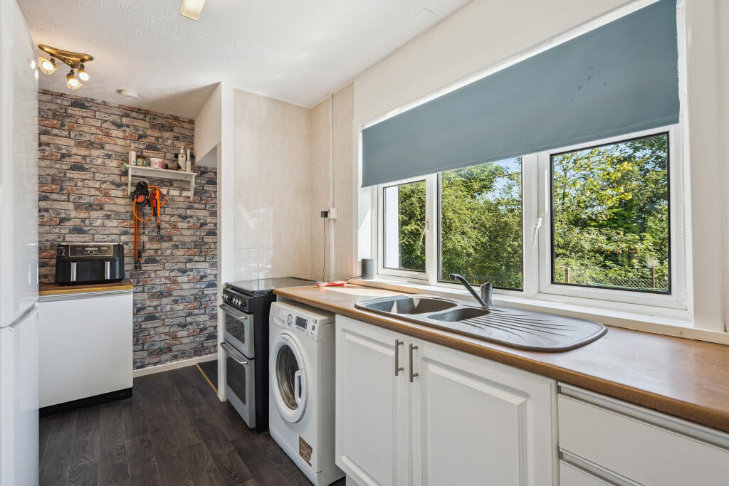 House in Falkirk - View 5