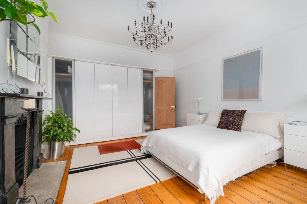 Apartment in London, Baizdon Road Estate, Blackheath - View 3