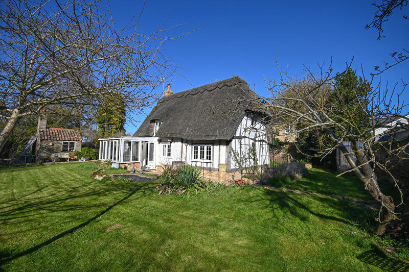 2-bed house on Wype Road , Eastrea, Whittlesey , £249,995
