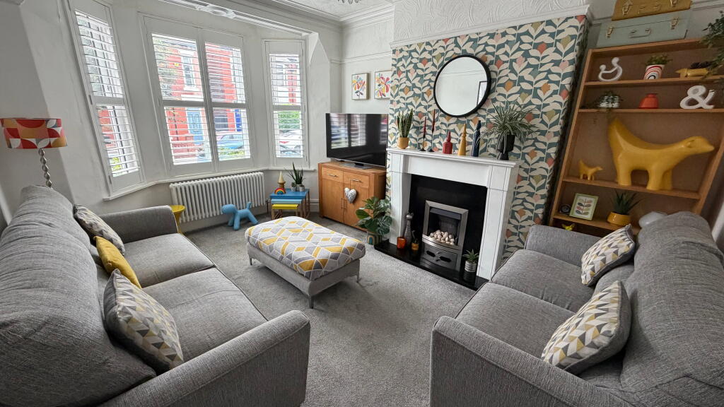 House in Stockport - View 3