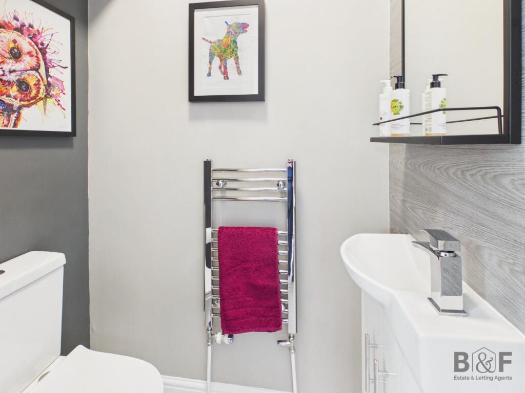 House in Bristol, Soundwell, Staple Hill and Mangotsfield - More