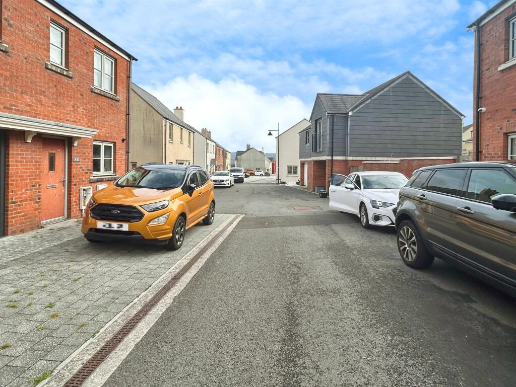 House in Swansea - View 5