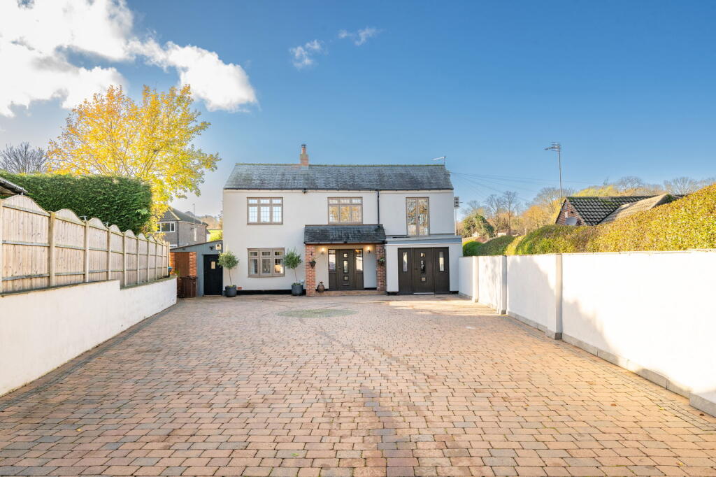Aberford Road, Stanley, Wakefield, WF3 4NF photo 4