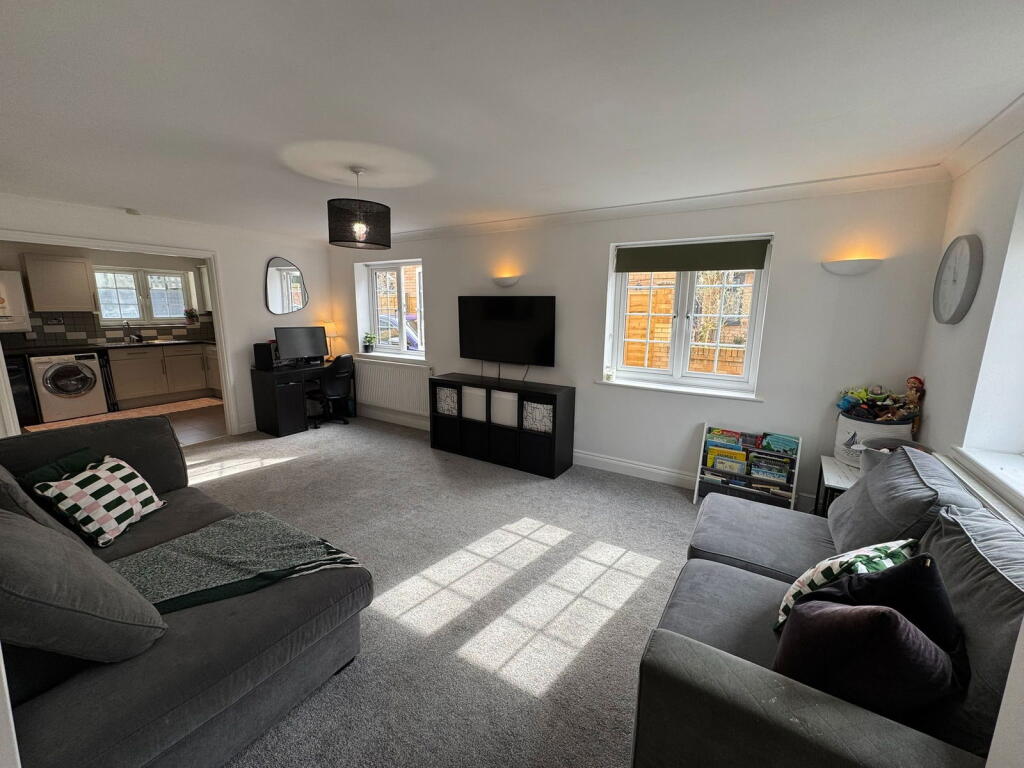 Long Beech, Ashford, TN23 photo 3