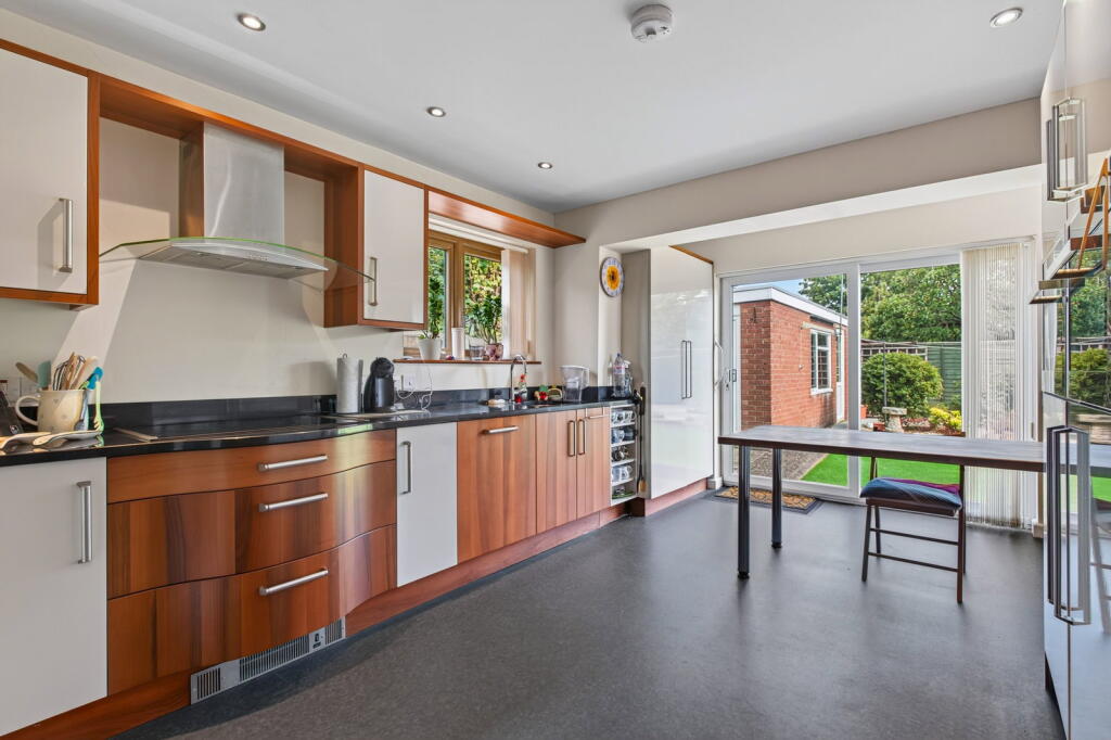 House in Northampton - View 5