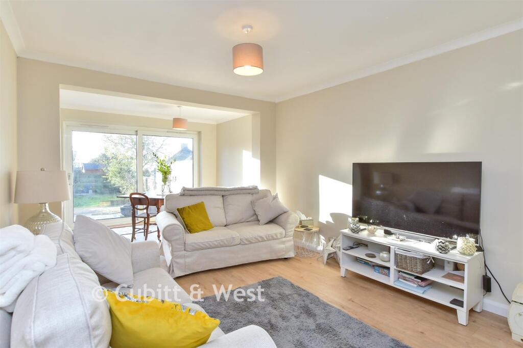 Farm Hill, Woodingdean, Brighton, East Sussex photo 3
