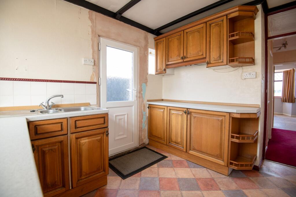 Milton Avenue, Wellingborough, NN8 photo 4