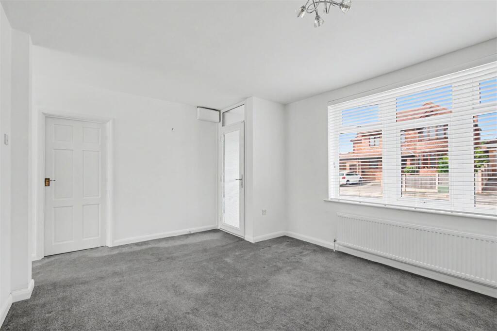 House in Nottingham, Sandiacre - View 4