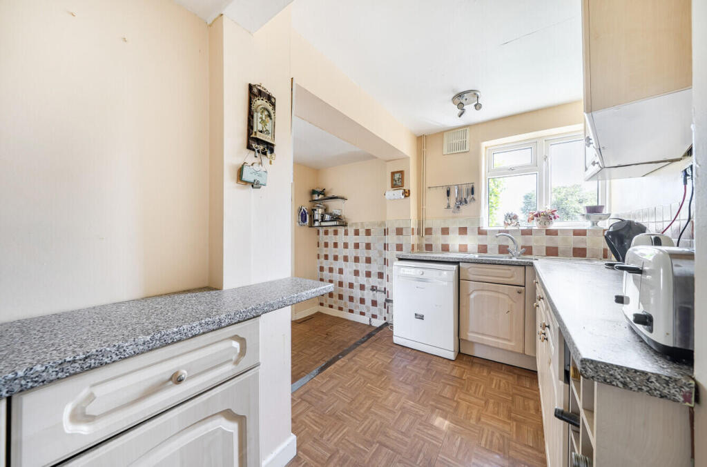 House in Sevenoaks, Westerham - View 2