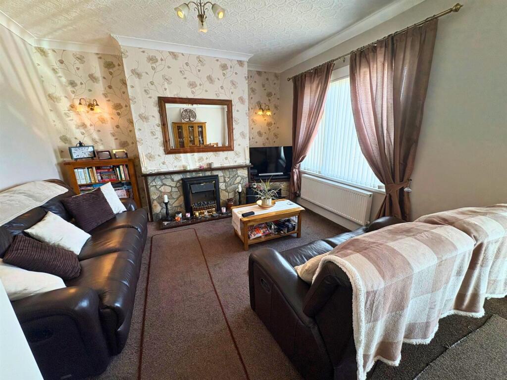 House in Cardiff - View 4