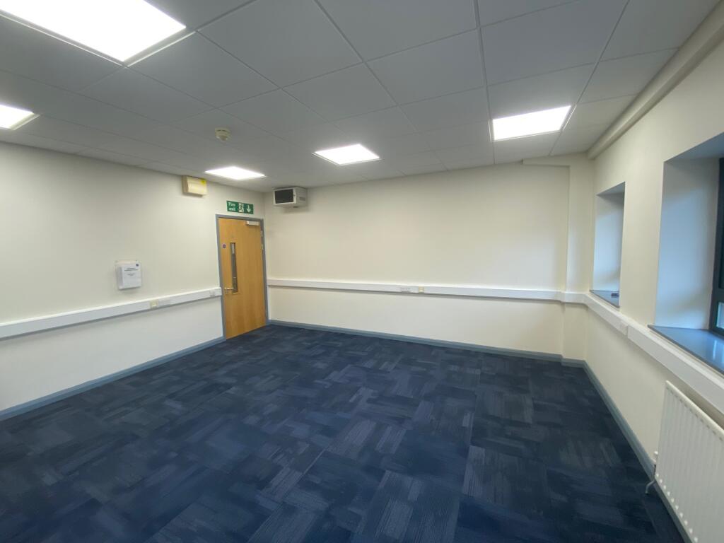 Unit 91 office to let