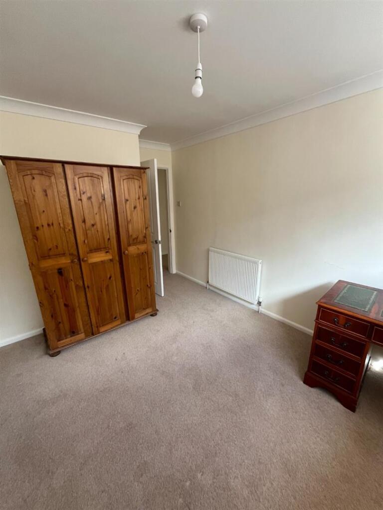 Apartment in Highcliffe, Walkford - View 4