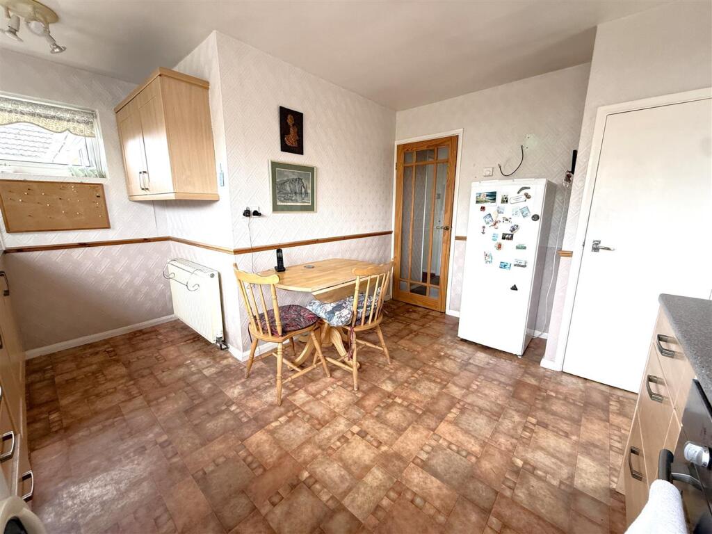 House in Melton, Bottesford - View 4