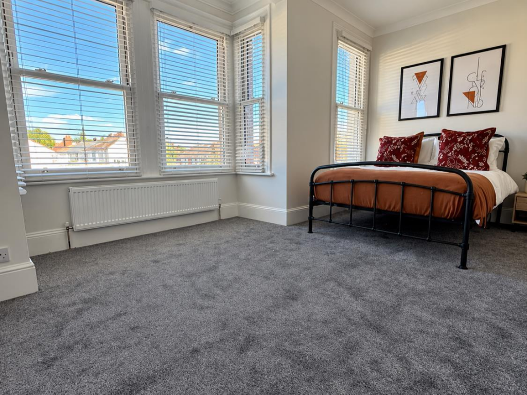 House in Southend-on-Sea - View 2