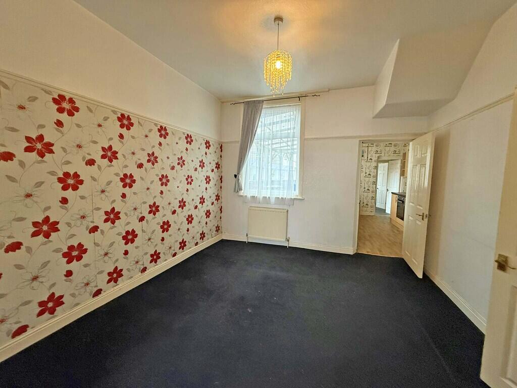 House in York - View 4