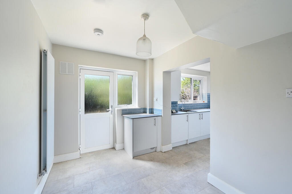 House in London - View 3