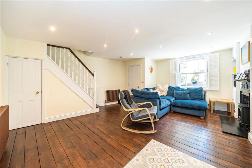 House in London - View 4