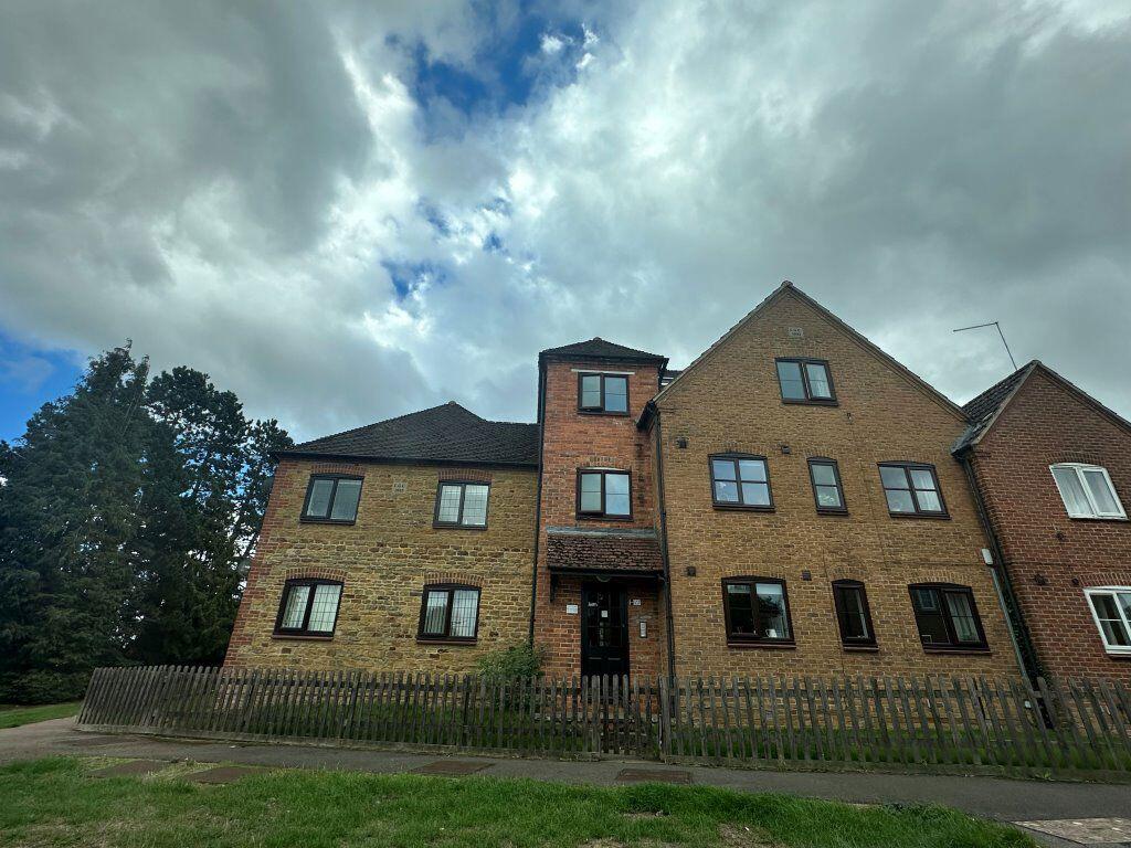 Main image of property: 2 Bed Flat - Moulton