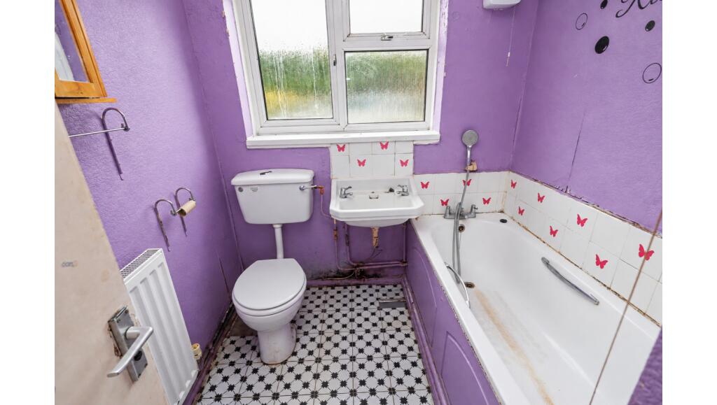 Apartment in Watford - View 4