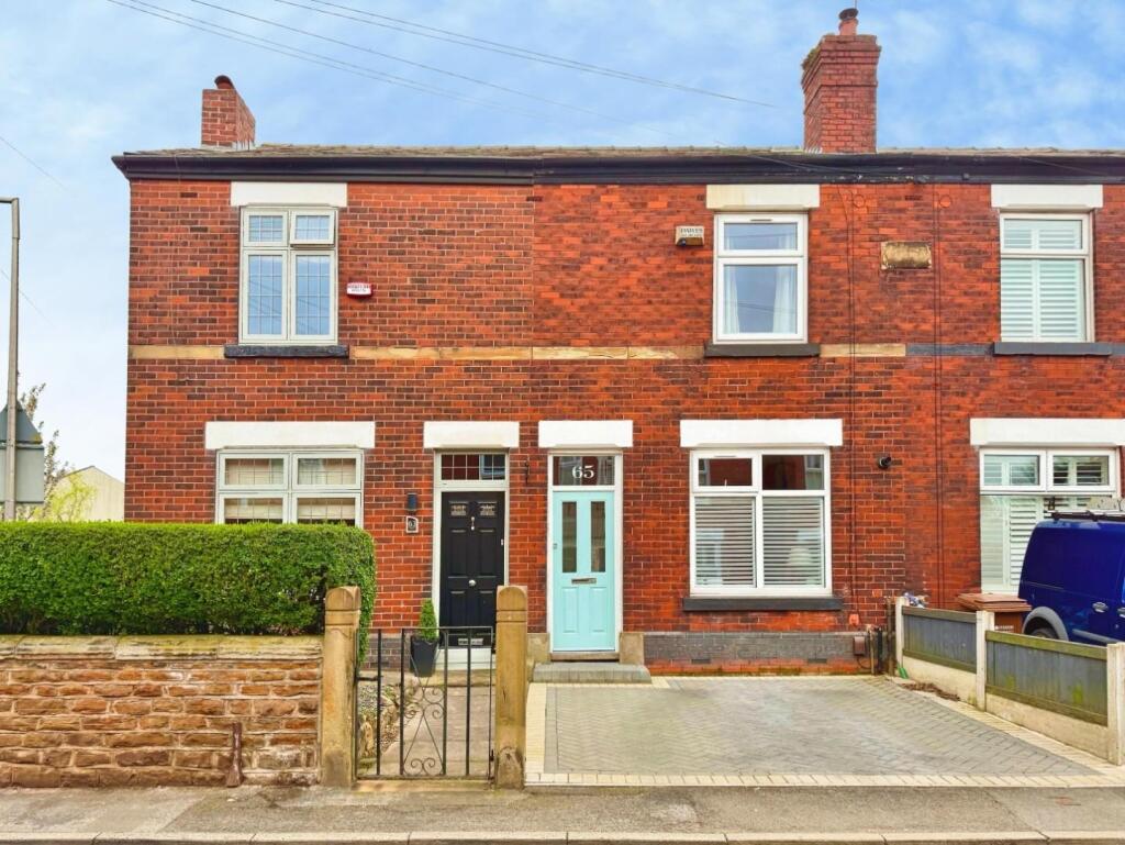 Main image of property: Moorland Road, Woodsmoor
