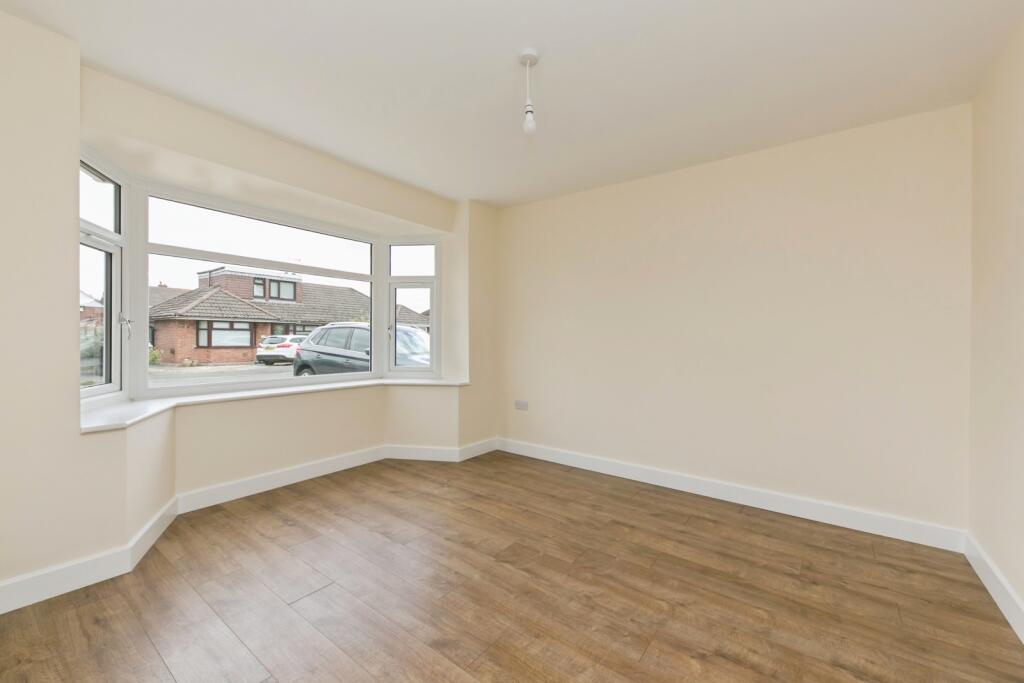 House in Crewe, Coppenhall - More