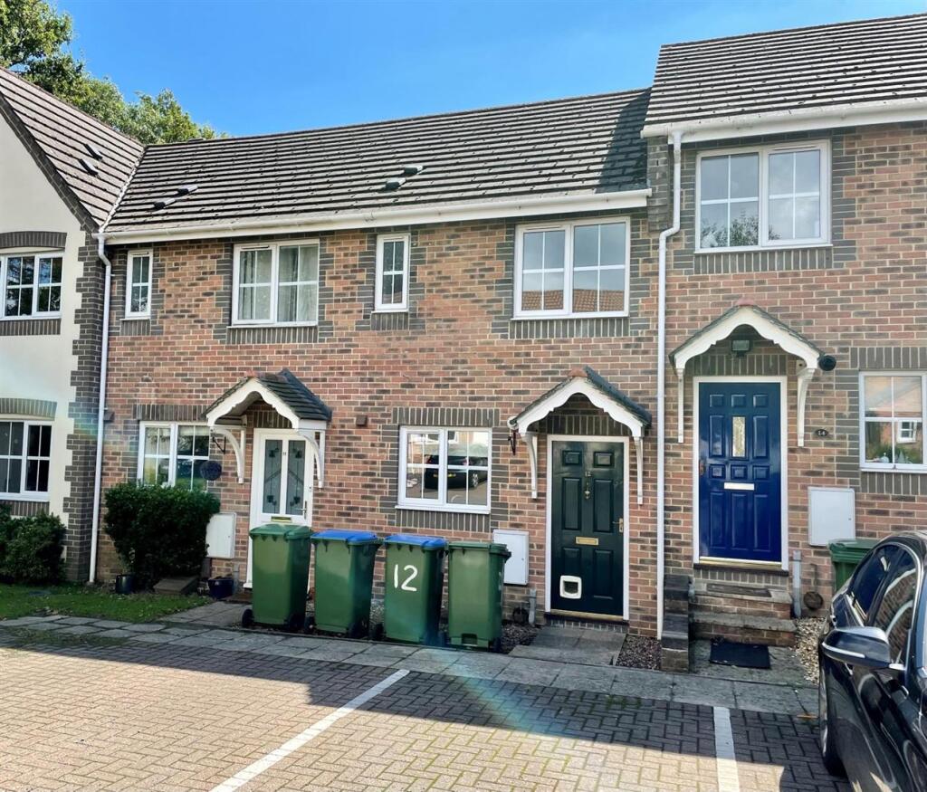 Main image of property: John Bunyan Close, Whiteley