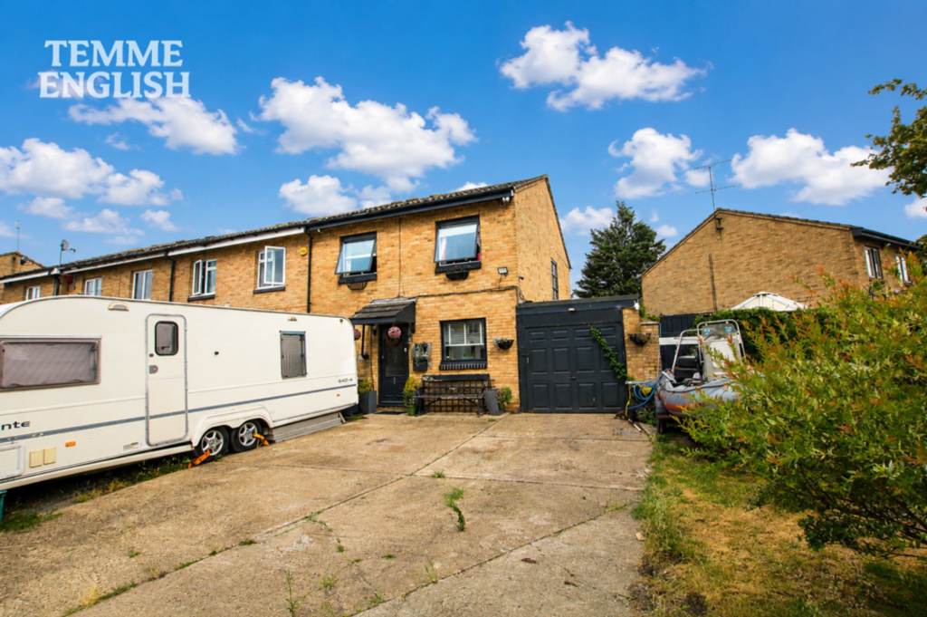 Main image of property: Queens Road, Steeple View, SS15