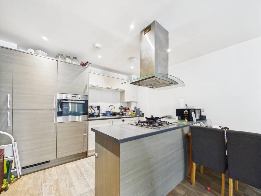 Apartment in Chelmsford - View 4