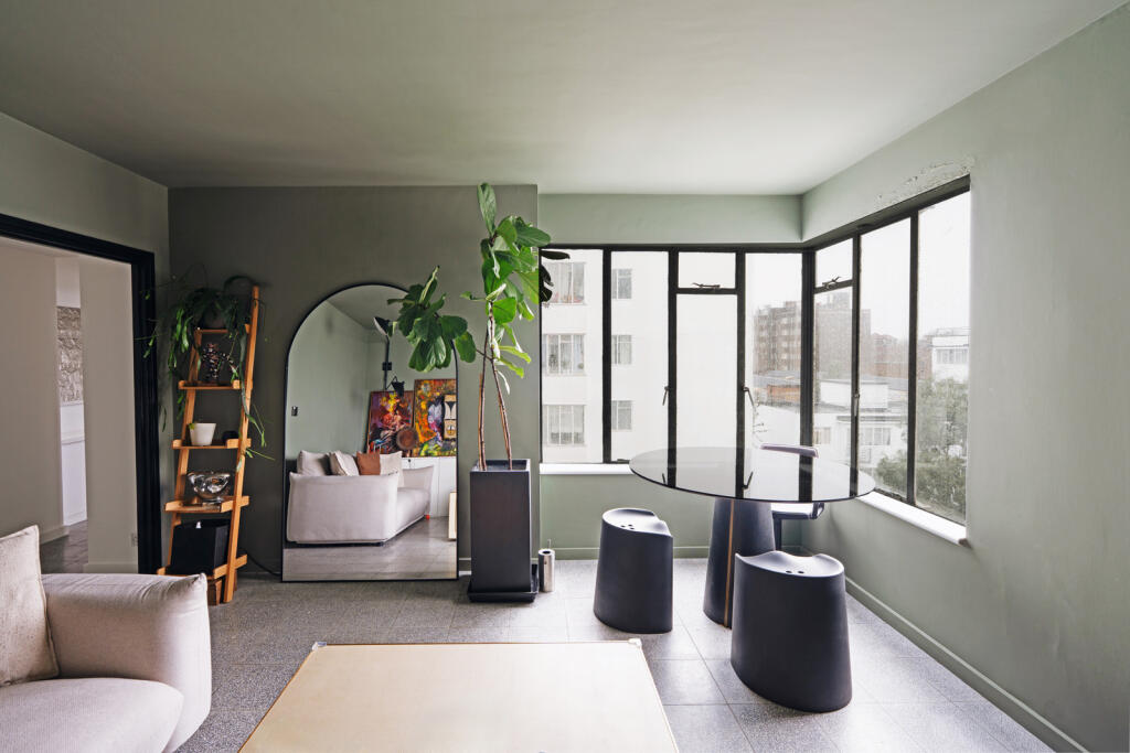 Main image of property: Pullman Court XV, London SW2