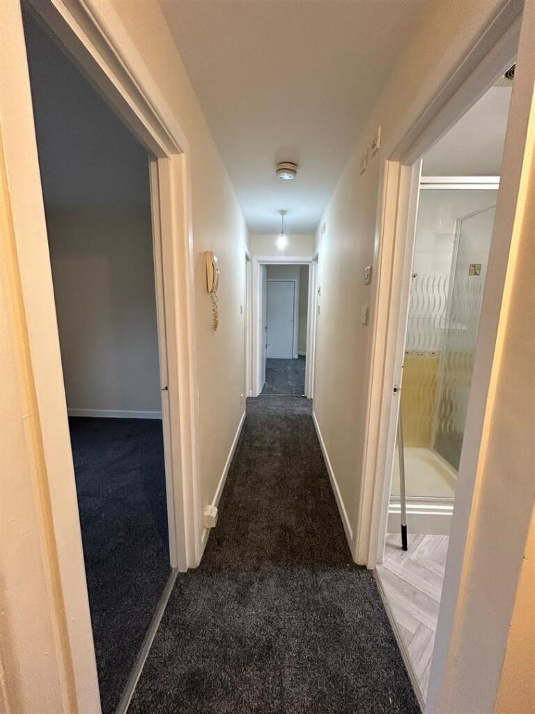 Additional image 3 of Three Bedroom Town Centre Apartment