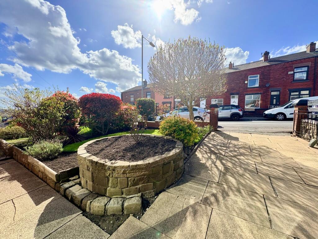 House in Bolton, Smithills - More