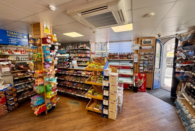 Ground Floor: Retail