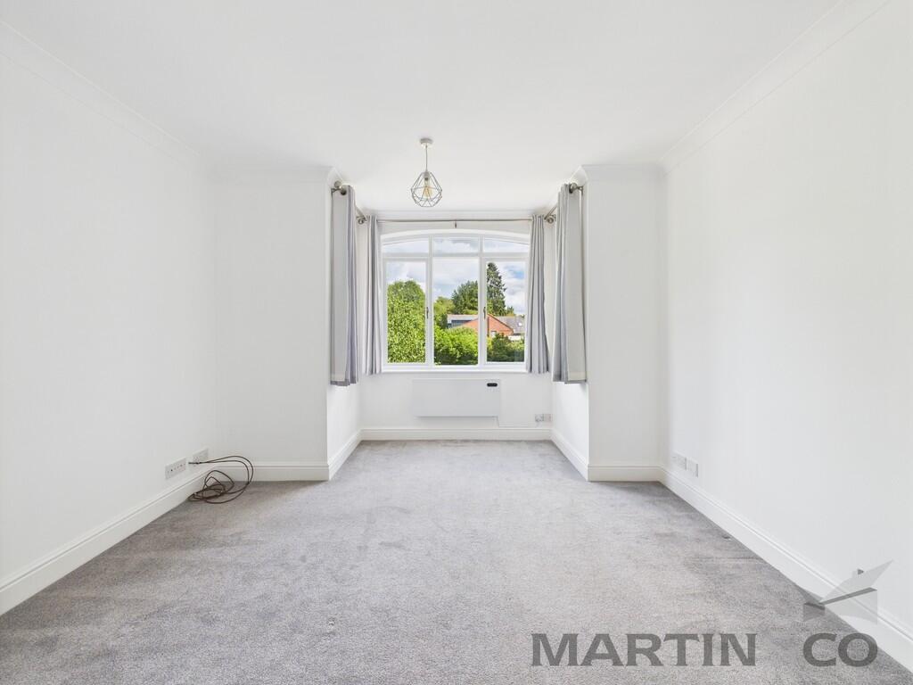 Latium Close, Holywell Hill, St Albans photo 2