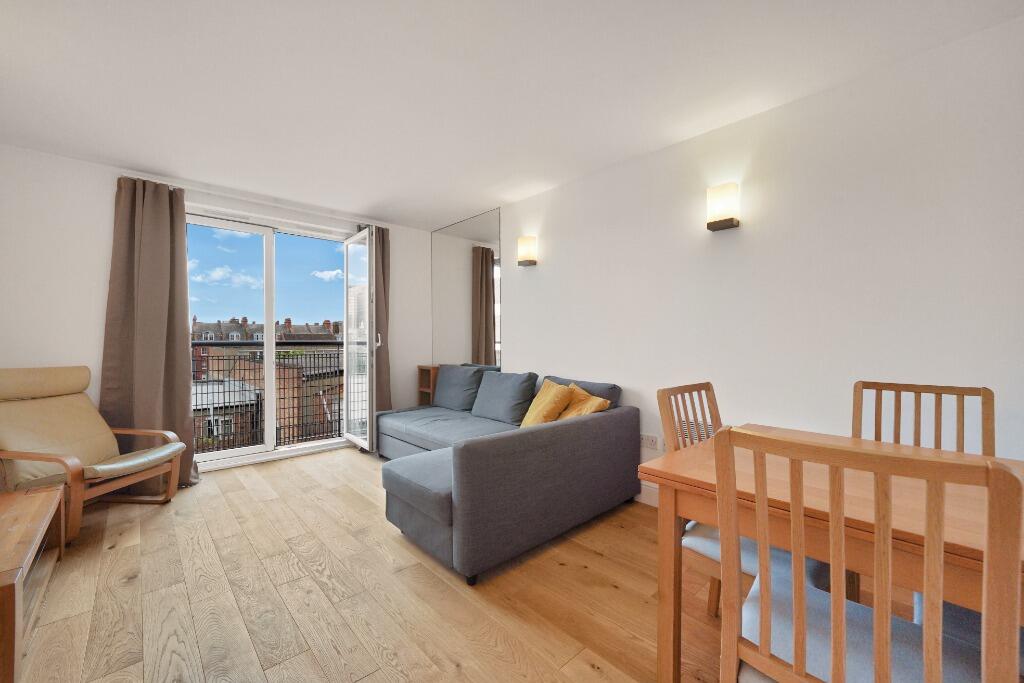 Main image of property: Colefax Building, Plumbers Row, London, E1